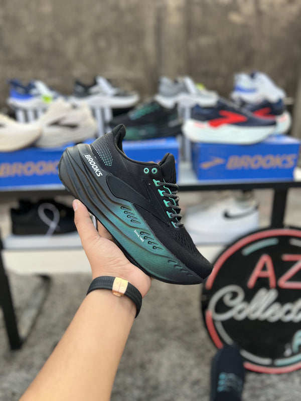 Brooks Men’s Classic Joggers