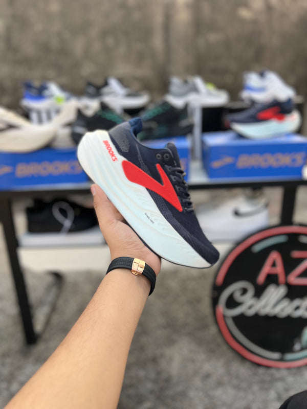 Brooks Men’s Classic Joggers