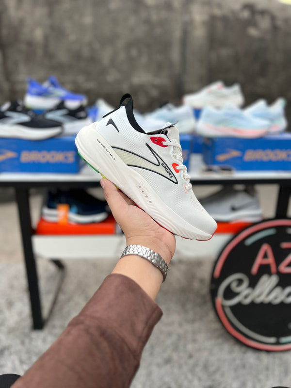 Brooks Men’s Classic Joggers